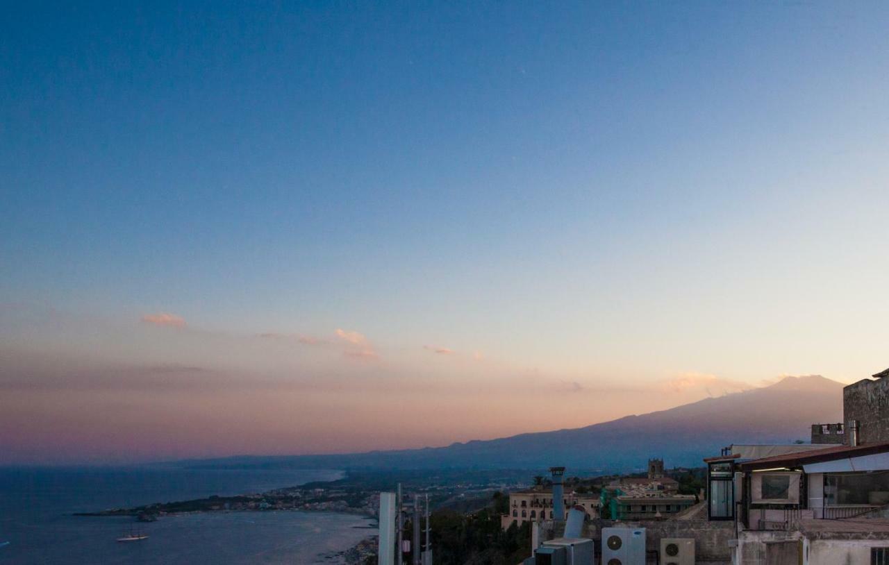 Skyline Appartament Taormina Exterior photo
