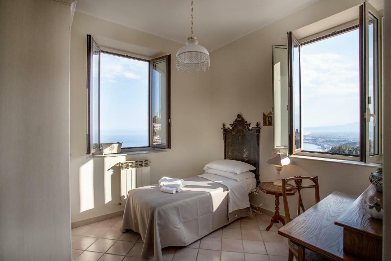 Skyline Appartament Taormina Exterior photo